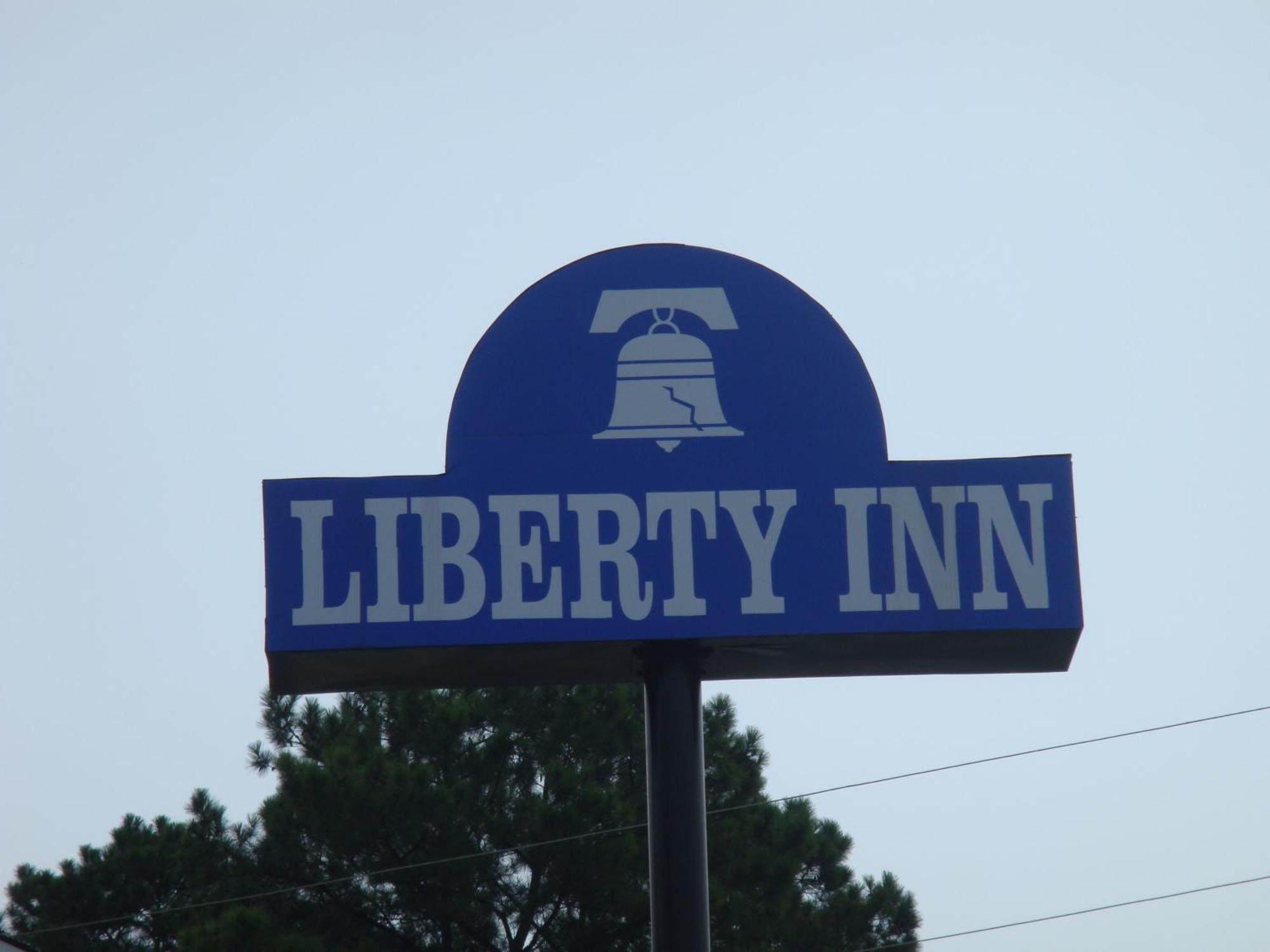 Liberty Inn Waynesboro Exterior photo